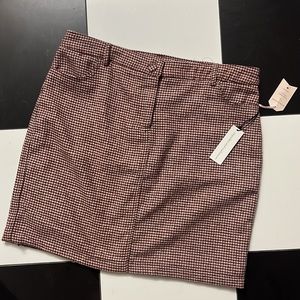 Cupcakes and Cashmere Maroon Houndstooth Wool Blend Mini Skirt